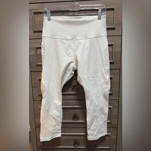 Lululemon Wunder Under Crop 21" Lace in White